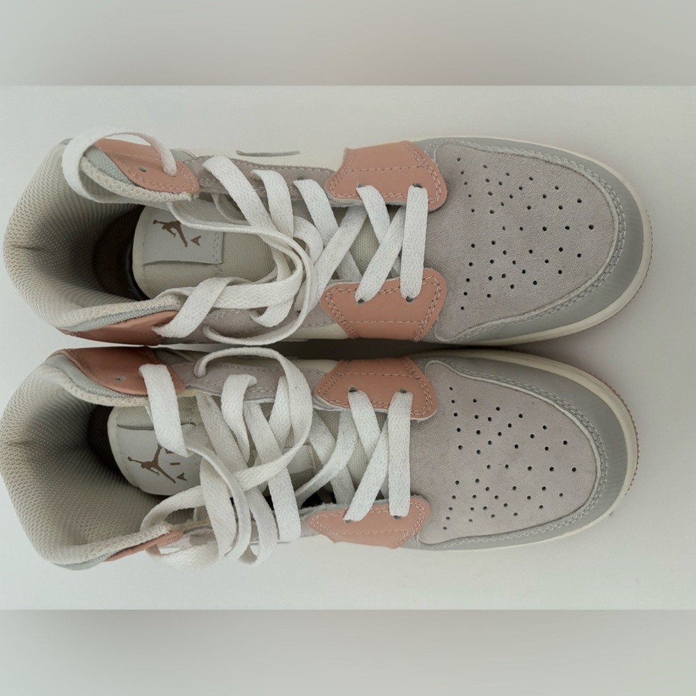 Nike Air Jordan, Youth 6.5/Woman’s Size 8, Used in Great Condition, NO Box - Picture 2 of 5